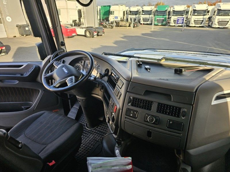 DAF XF 480 FT 4X2 LOW DECK null