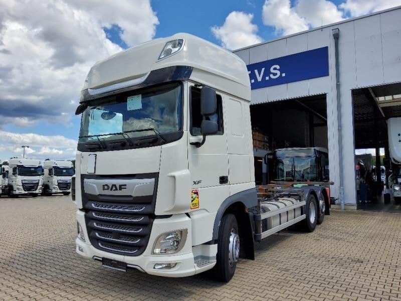 DAF XF 450 FAR 6X2 R null