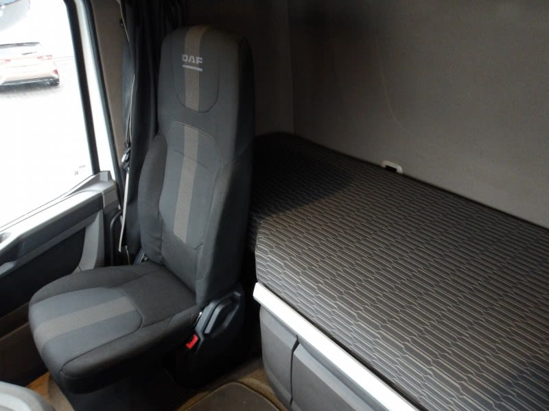 DAF XFn 480 FT 4X2 null