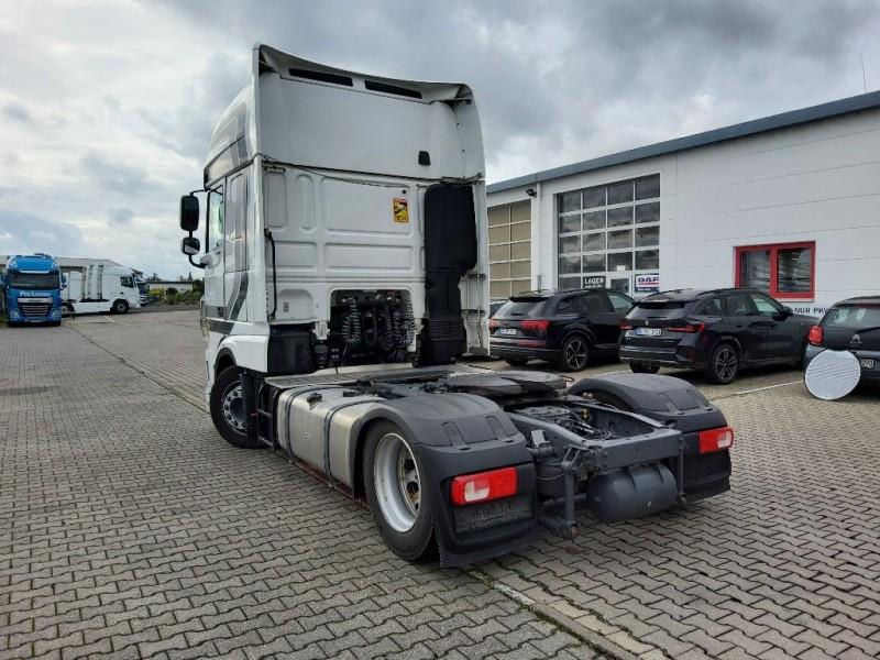 DAF XF 480 FT 4X2 LOW DECK null
