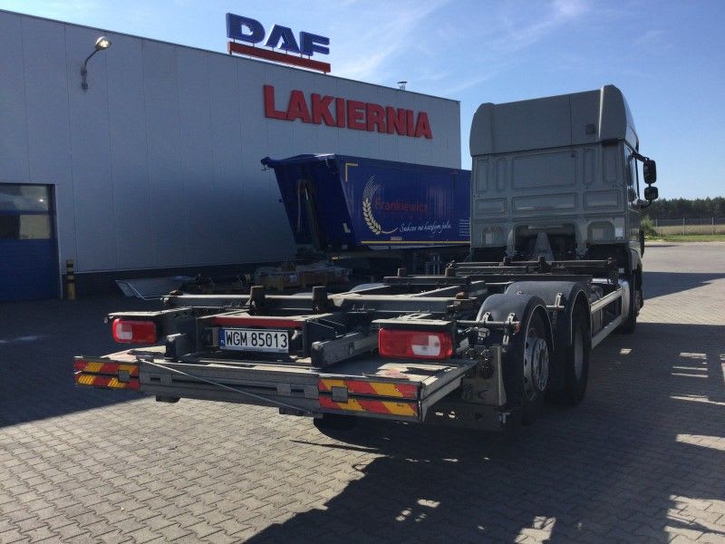 DAF XF 480 FAR 6X2 R null