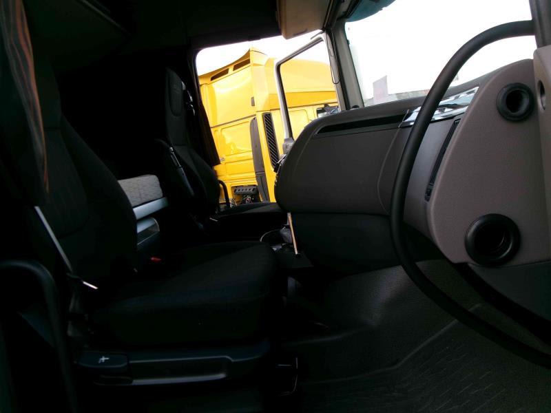 DAF XF 450 FT 4X2 null