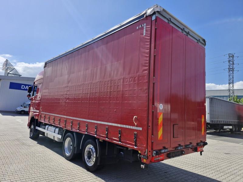 DAF XF 480 FAR 6X2 R LOW DECK null