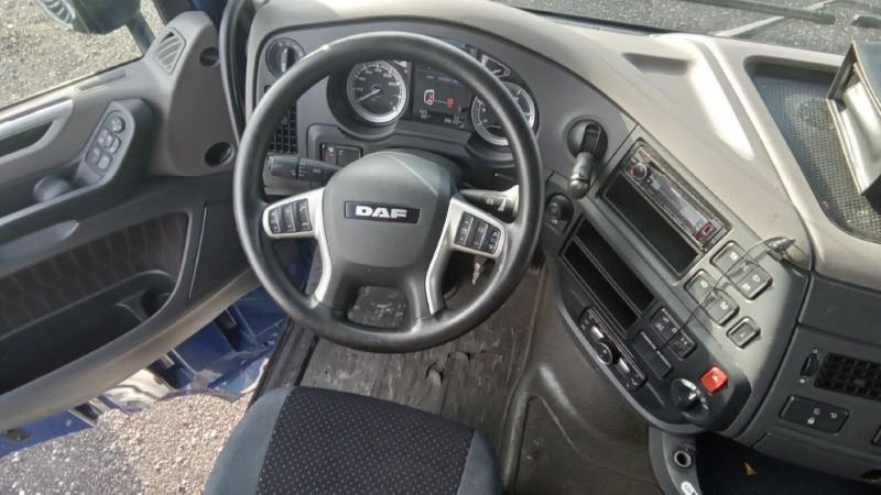 DAF XF 480 FAN 6X2 N LOW DECK null