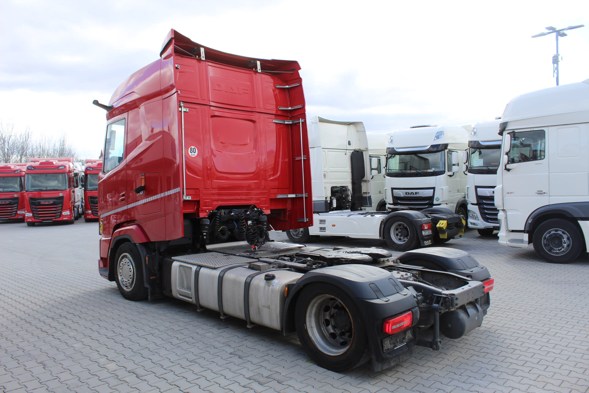 DAF XG 480 FT 4X2 LOW DECK null