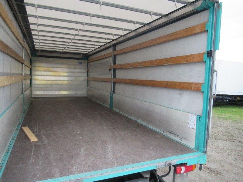 DAF LF 260 FA 4X2 null