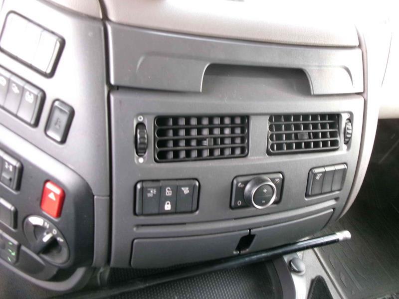 DAF XF 450 FT 4X2 null