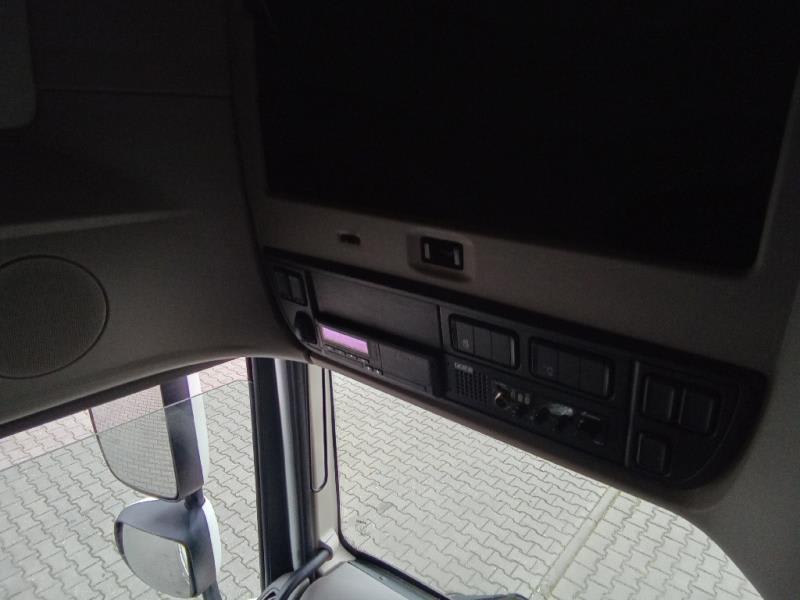 DAF XF 480 FT 4X2 LOW DECK null