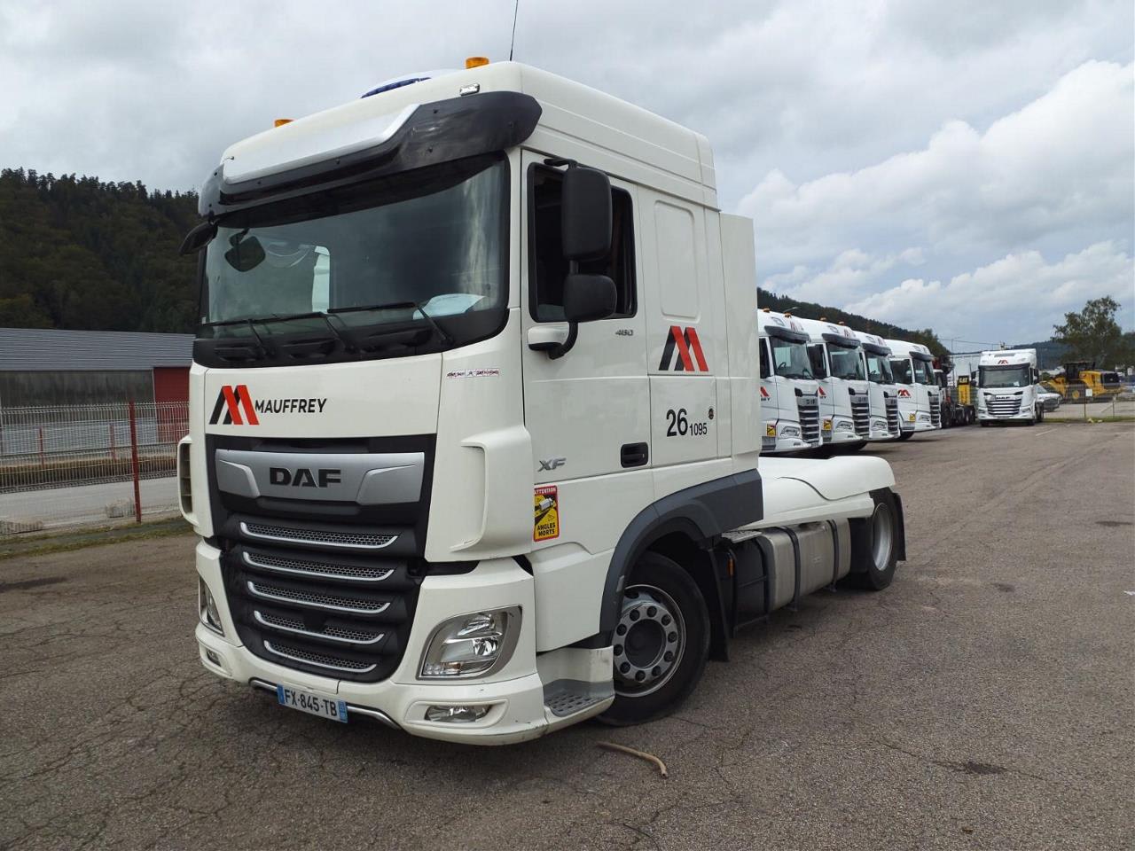 DAF XF 480 FT 4X2 LOW DECK null