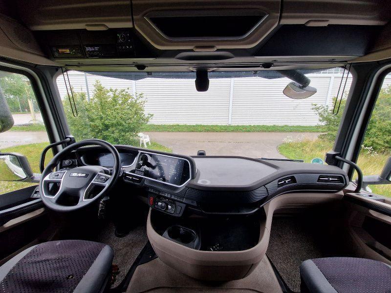 DAF XG 480 FT 4X2 LOW DECK null