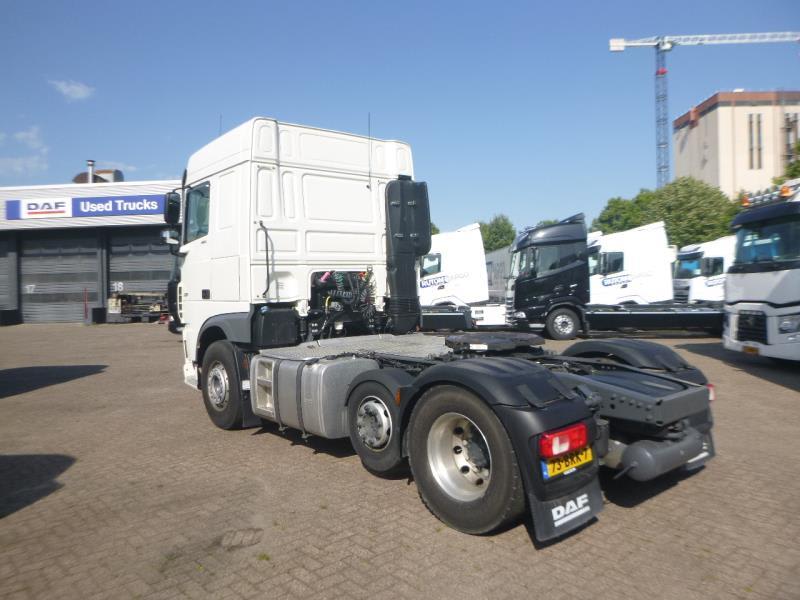 DAF XF 480 FTP 6X2 P null