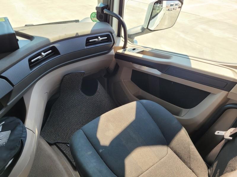 DAF XG 480 FT 4X2 LOW DECK null