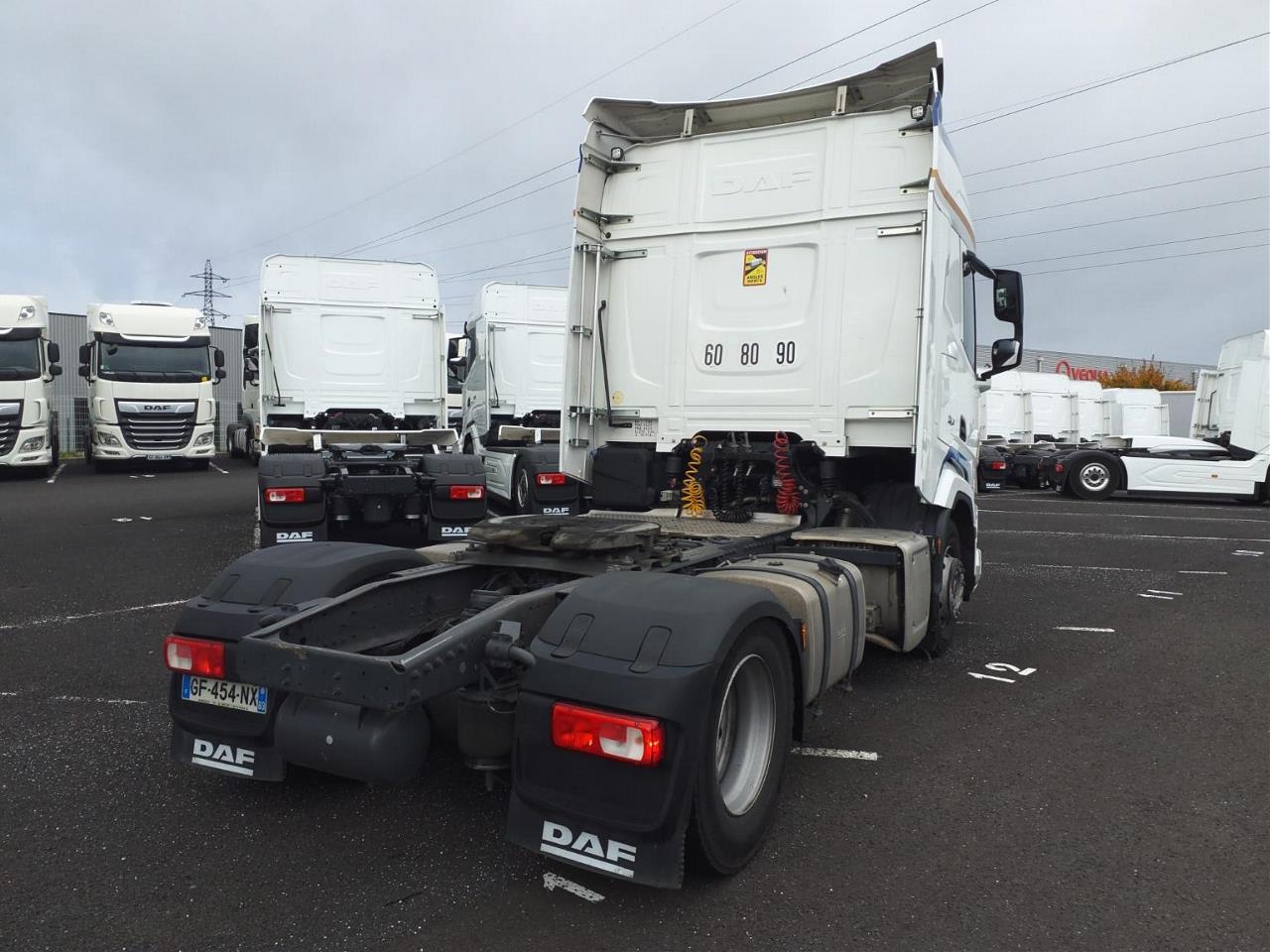 DAF XFn 530 FT 4X2 null