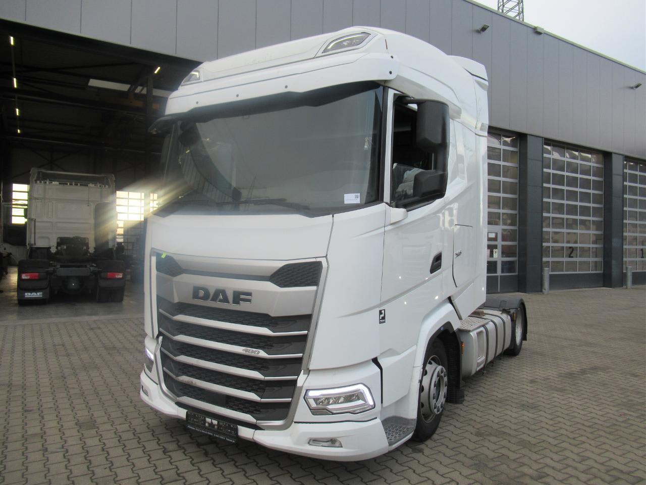 DAF XG 480 FT 4X2 LOW DECK null