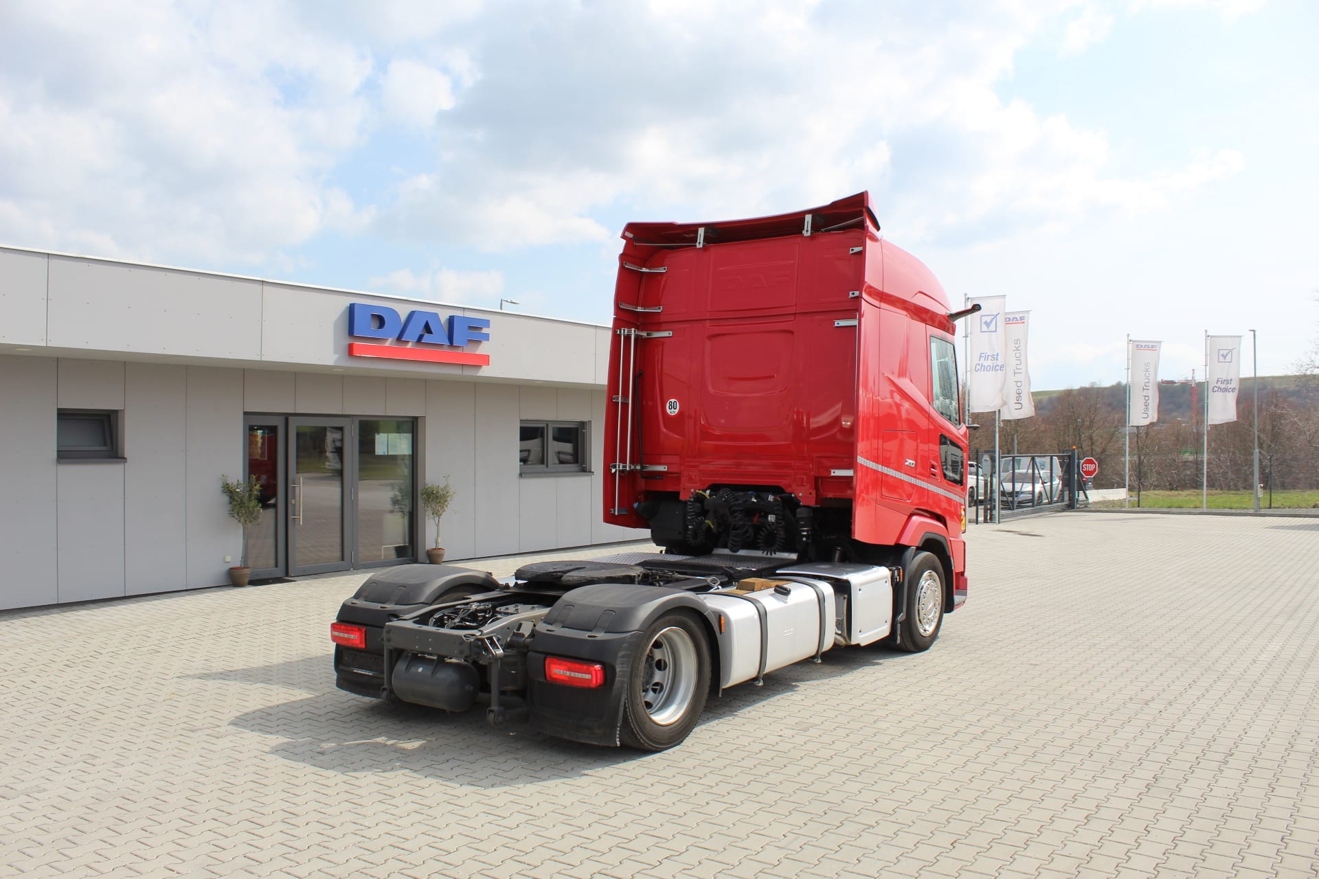 DAF XG 480 FT 4X2 LOW DECK null