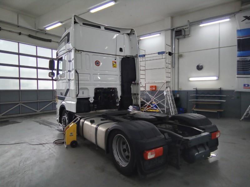 DAF XF 480 FT 4X2 LOW DECK null