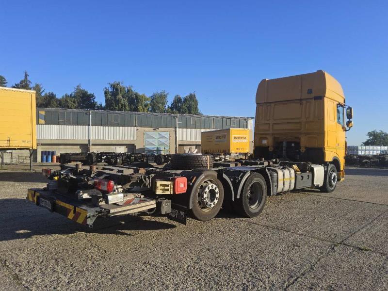 DAF XF 480 FAR 6X2 R null