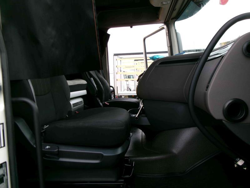 DAF XF 480 FT 4X2 LOW DECK null