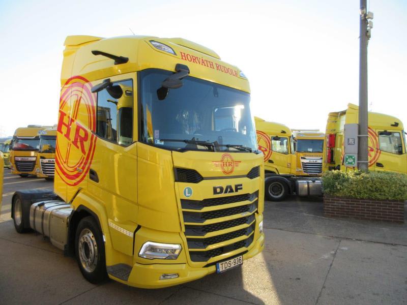 DAF XFn 480 FT 4X2 LOW DECK null