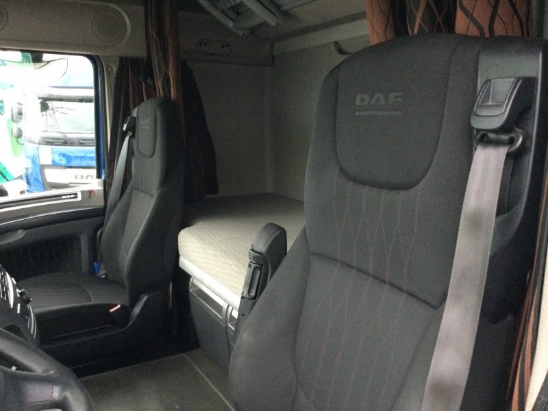 DAF XF 480 FT 4X2 LOW DECK null