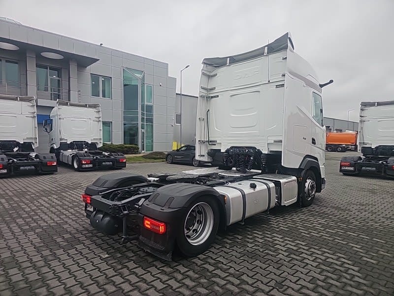 DAF XG 480 FT 4X2 LOW DECK null