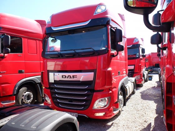 DAF XF 480 FT 4X2 LOW DECK null