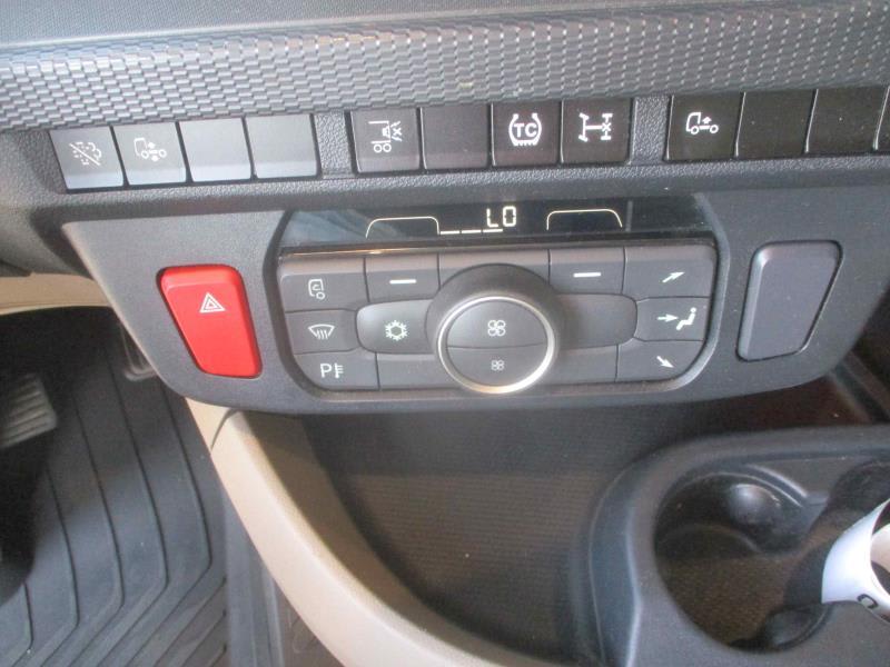 DAF XG 480 FT 4X2 LOW DECK null