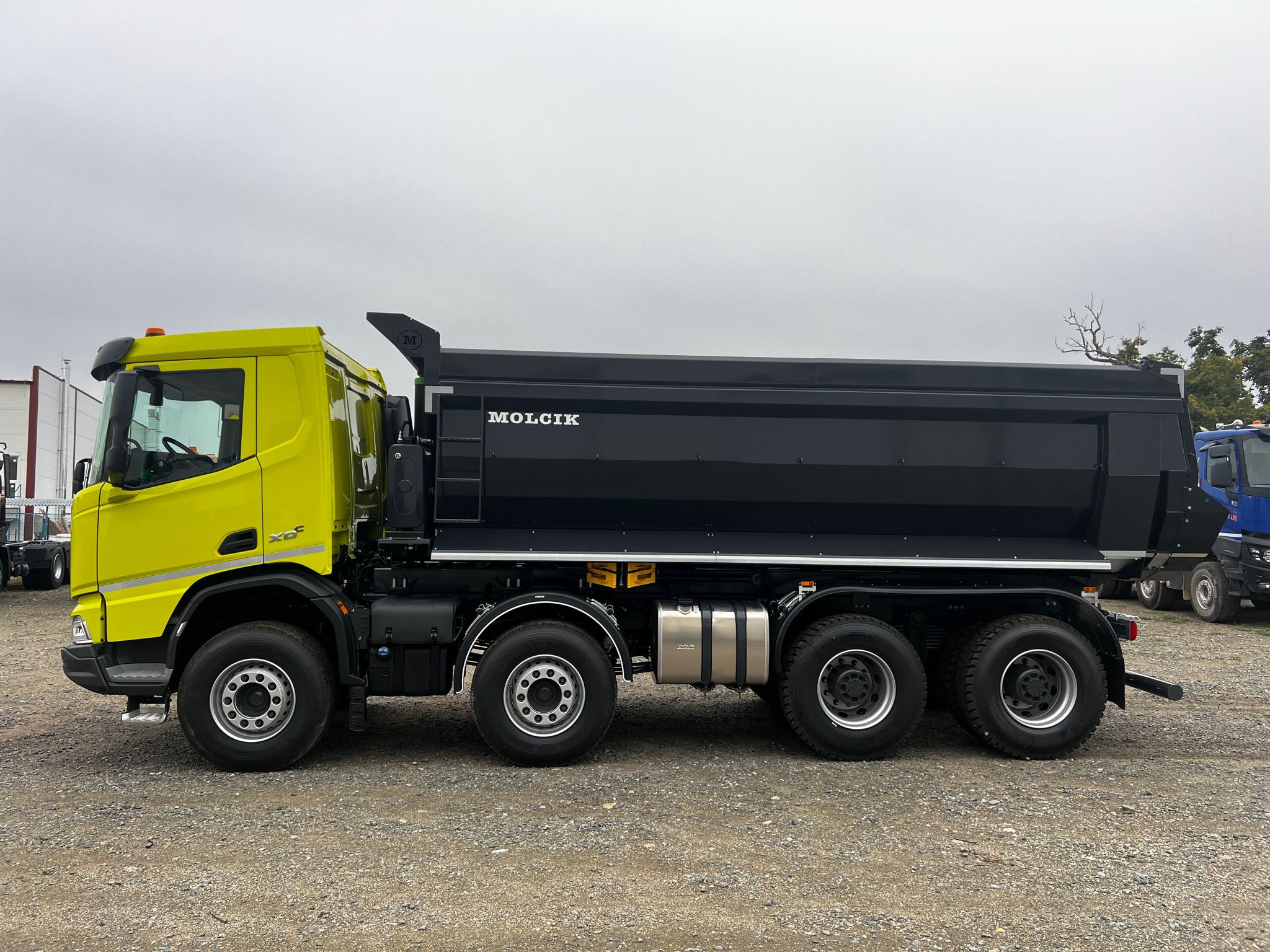 DAF XD 450 FAD 8X4 D 4