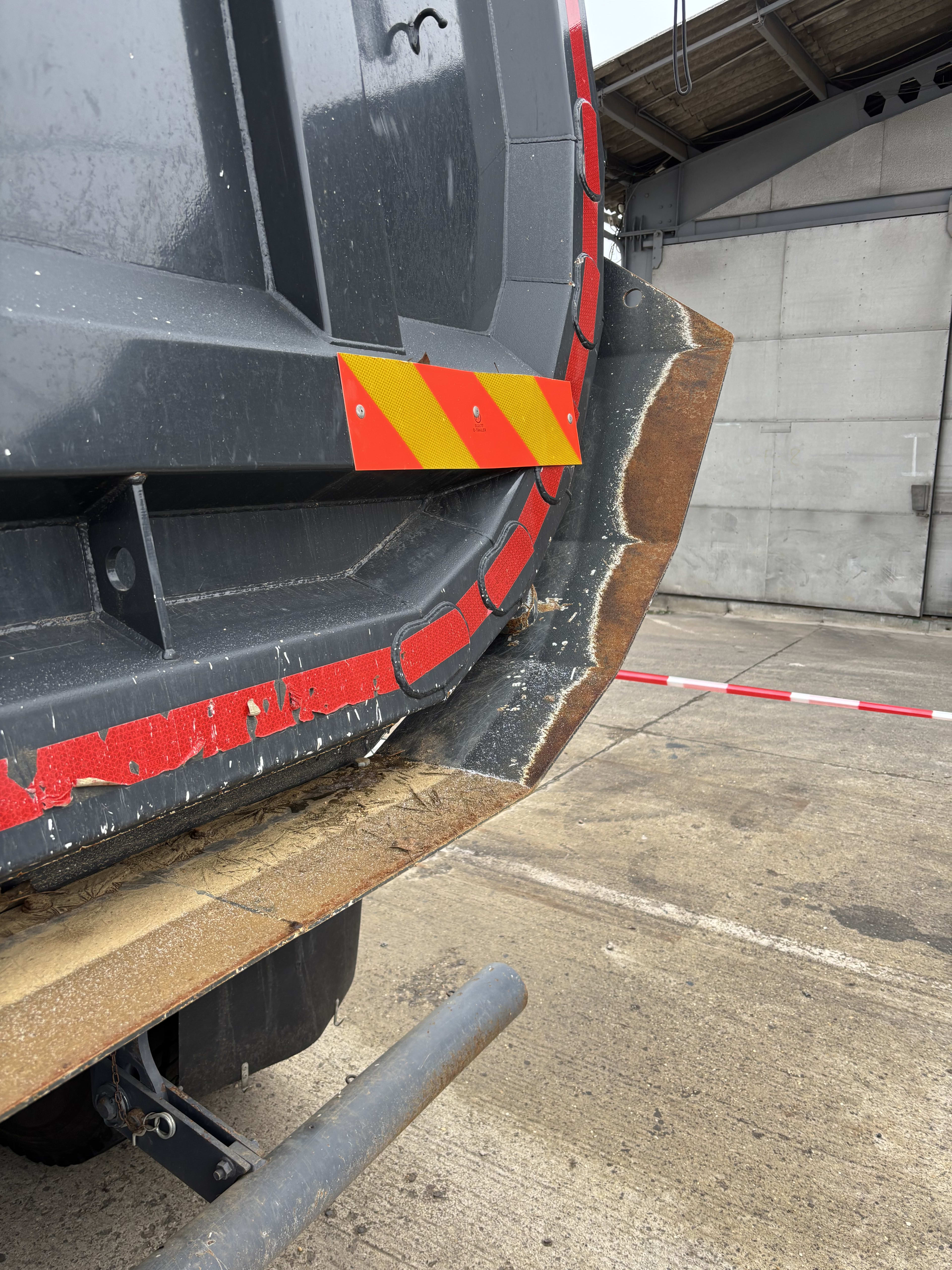 DAF XD 450 FAD 8X4 D 9