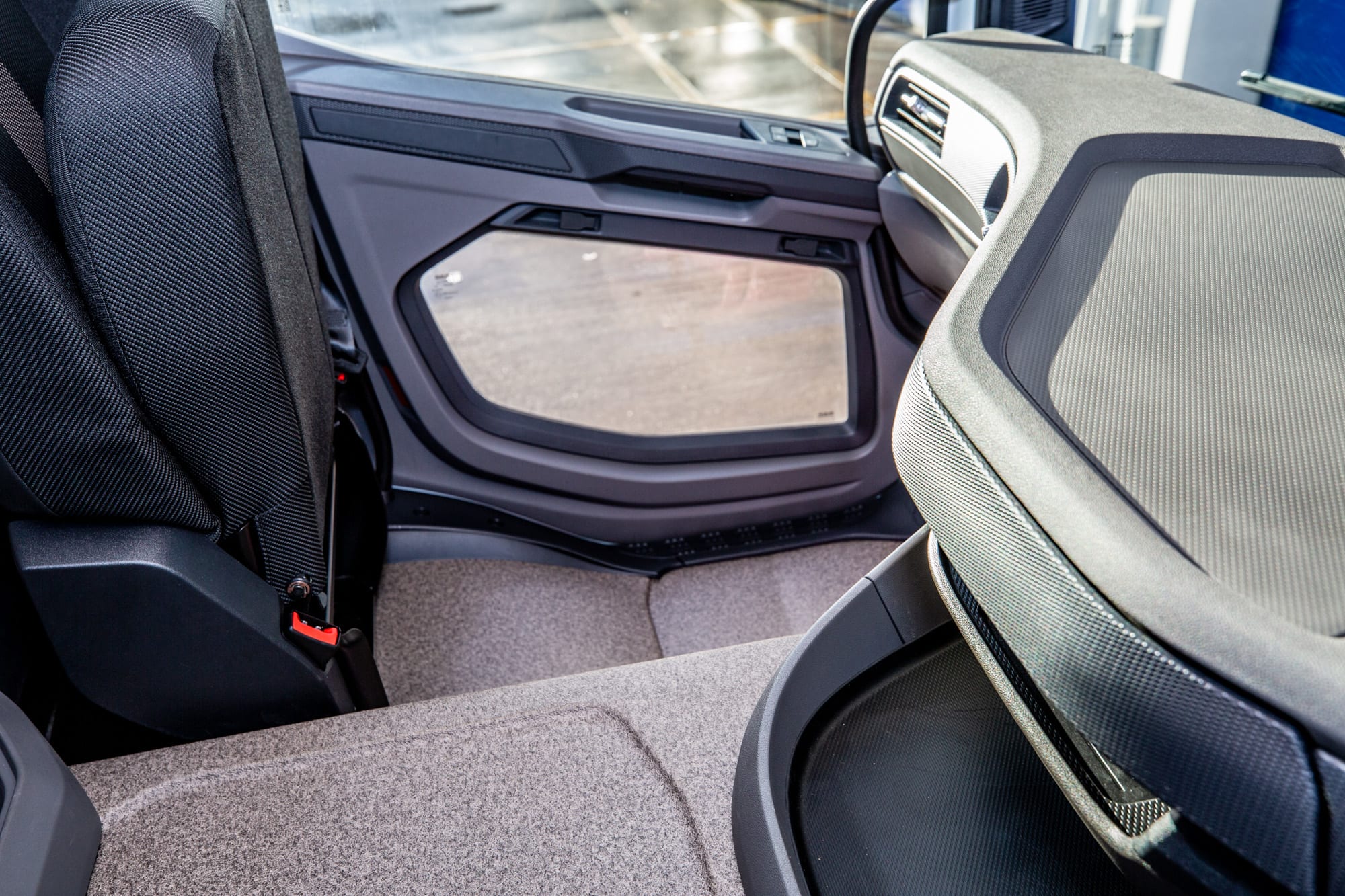 DAF XD 450 FAD 8X4 D 4