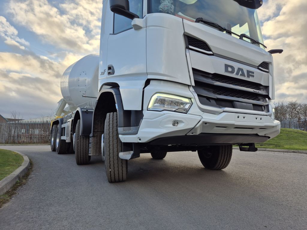 DAF XD 450 FAD 8X4 D 0