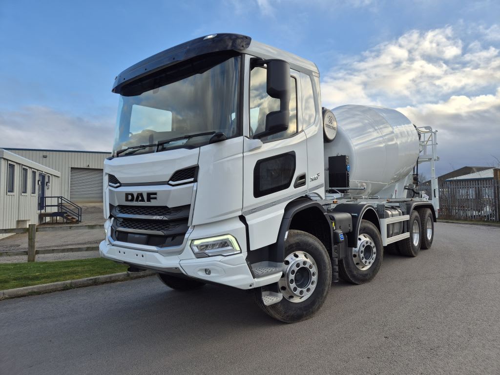 DAF XD 450 FAD 8X4 D 0