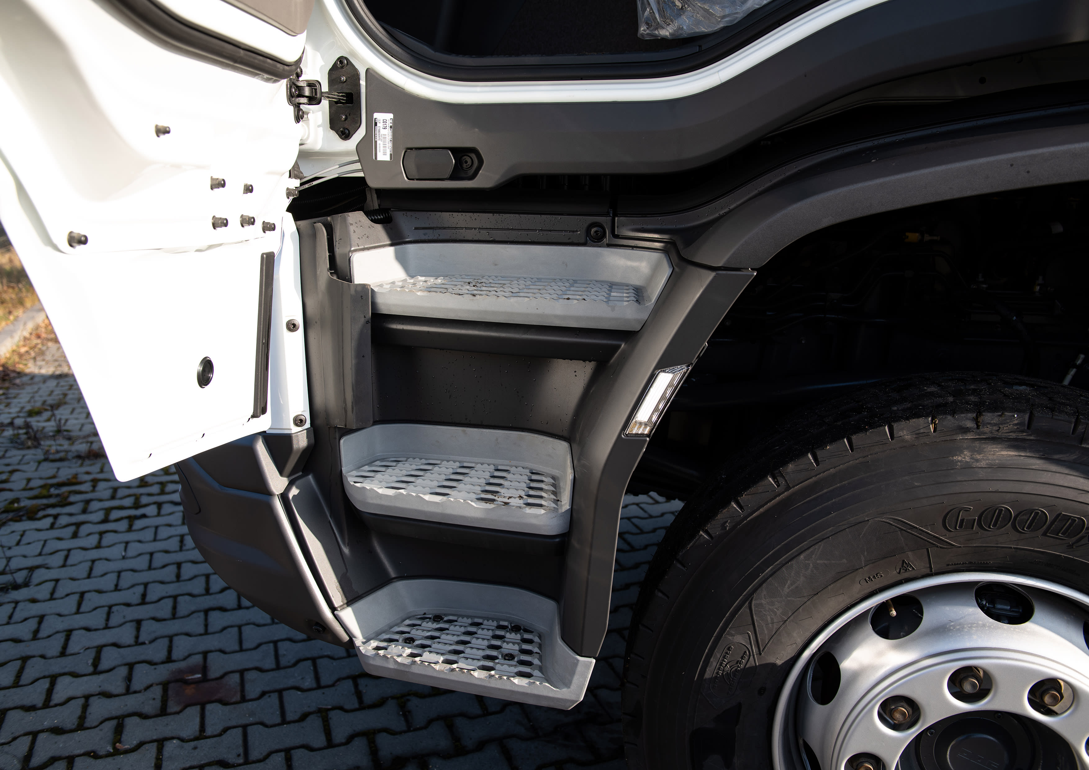 DAF XD 450 FAD 8X4 D 14