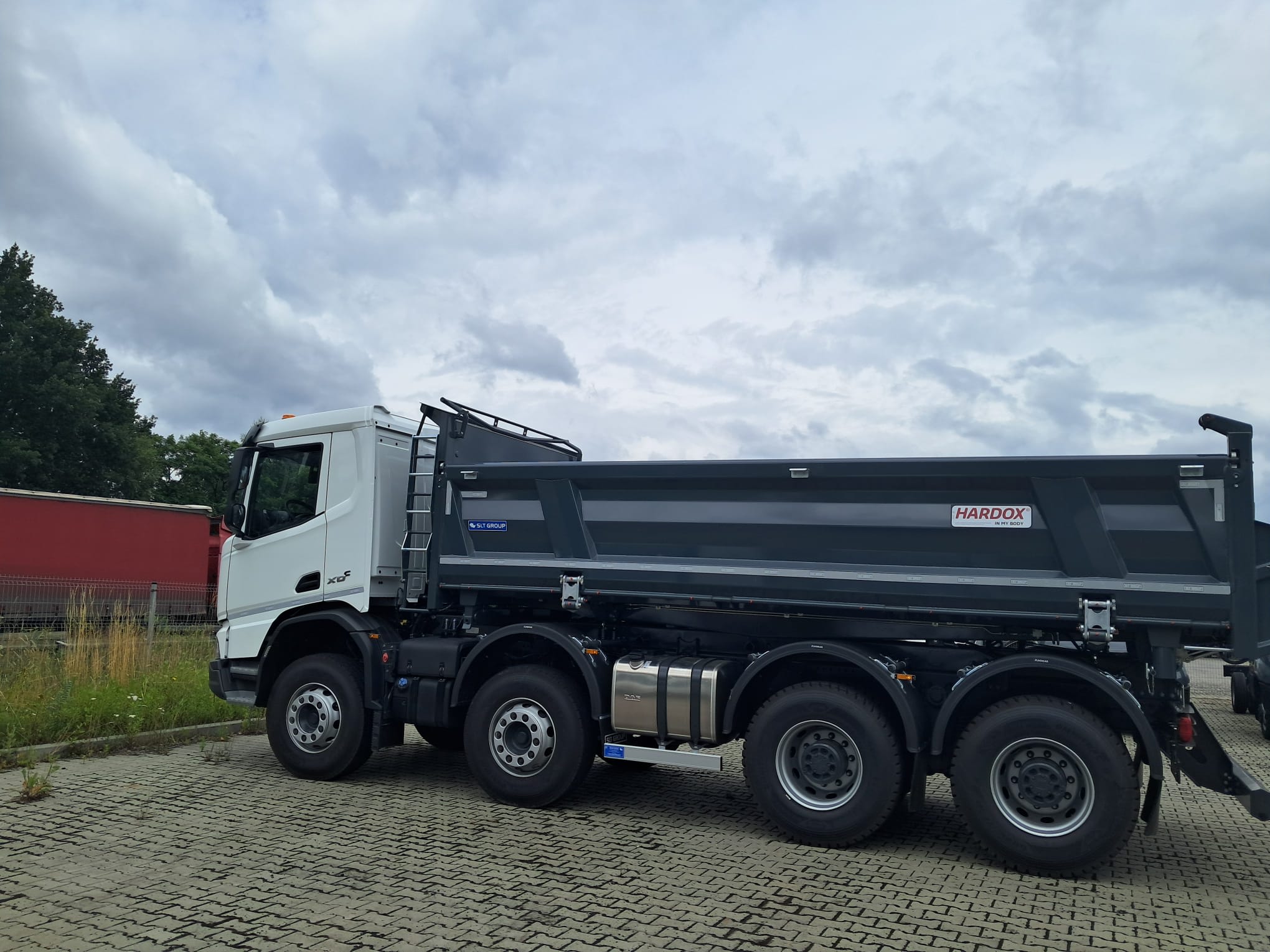 DAF XD 450 FAD 8X4 D 0