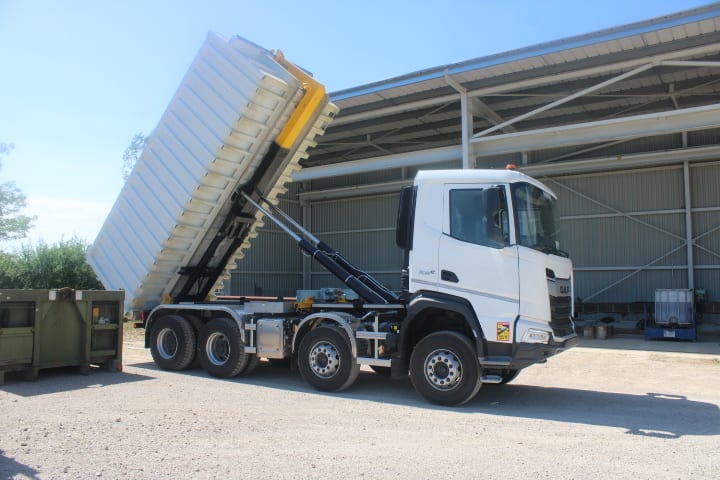DAF XF 480 FAD 8X4 D 0
