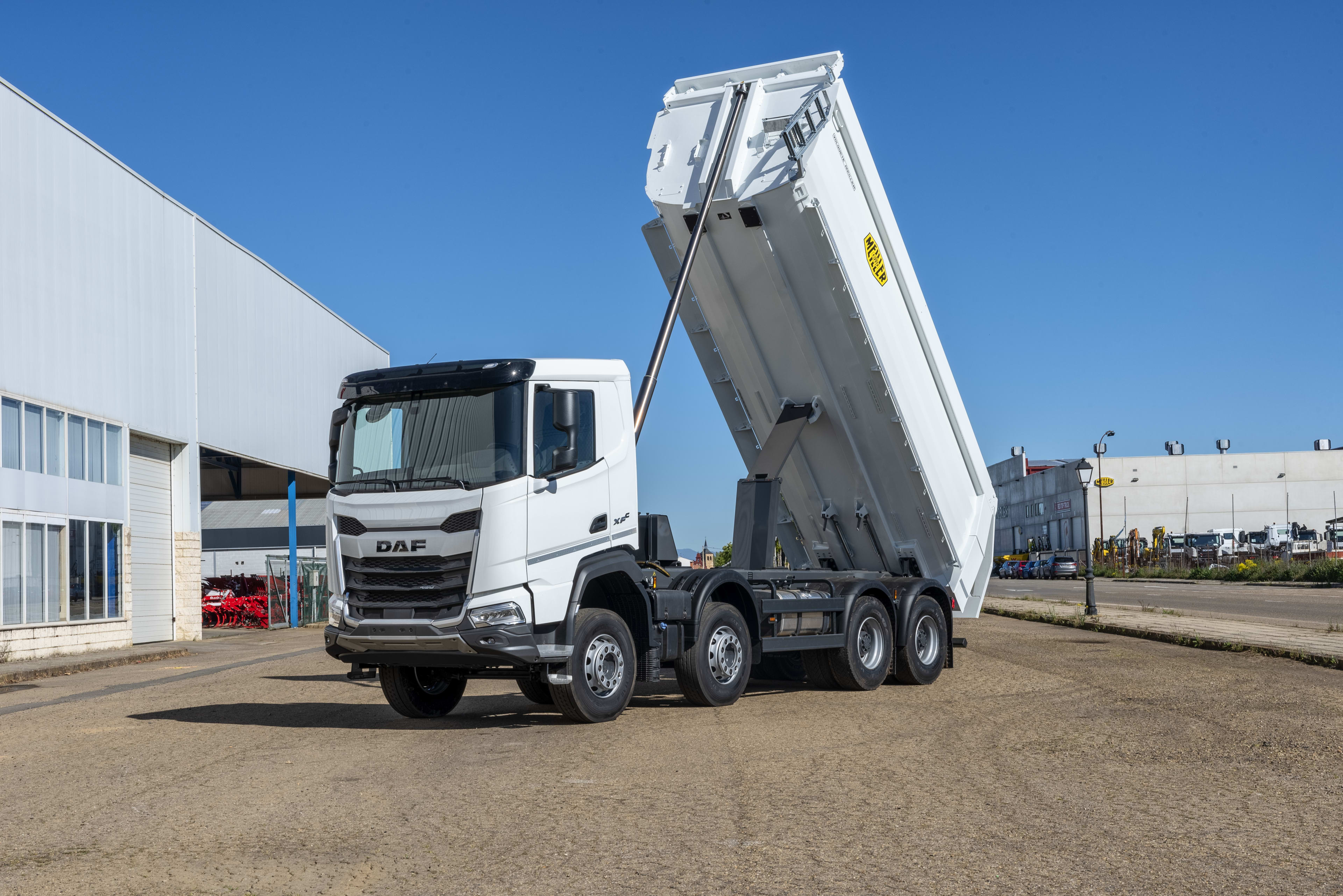 DAF XF 480 FAD 8X4 D 0