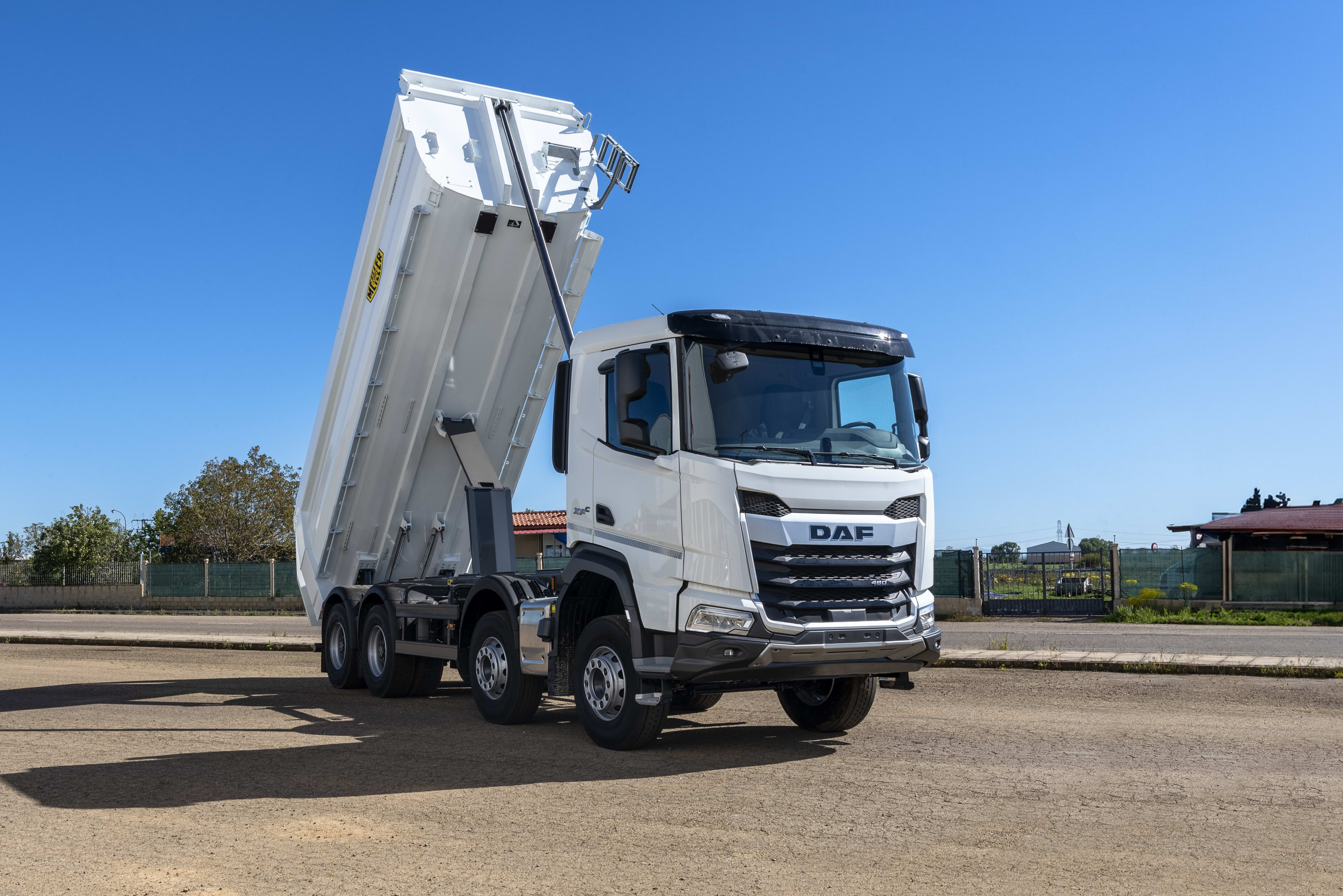 DAF XF 480 FAD 8X4 D 0