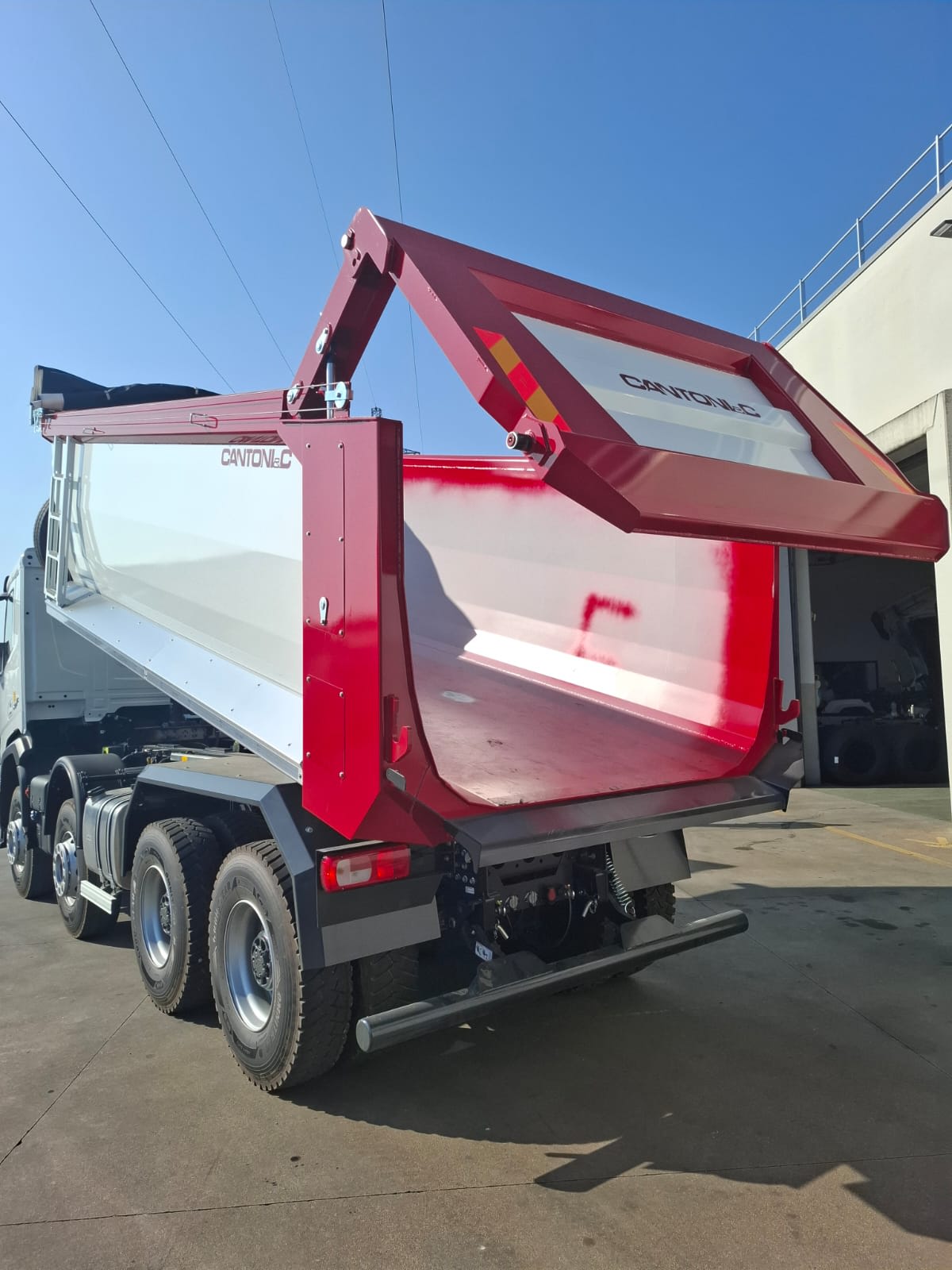 DAF XF 480 FAD 8X4 D 0