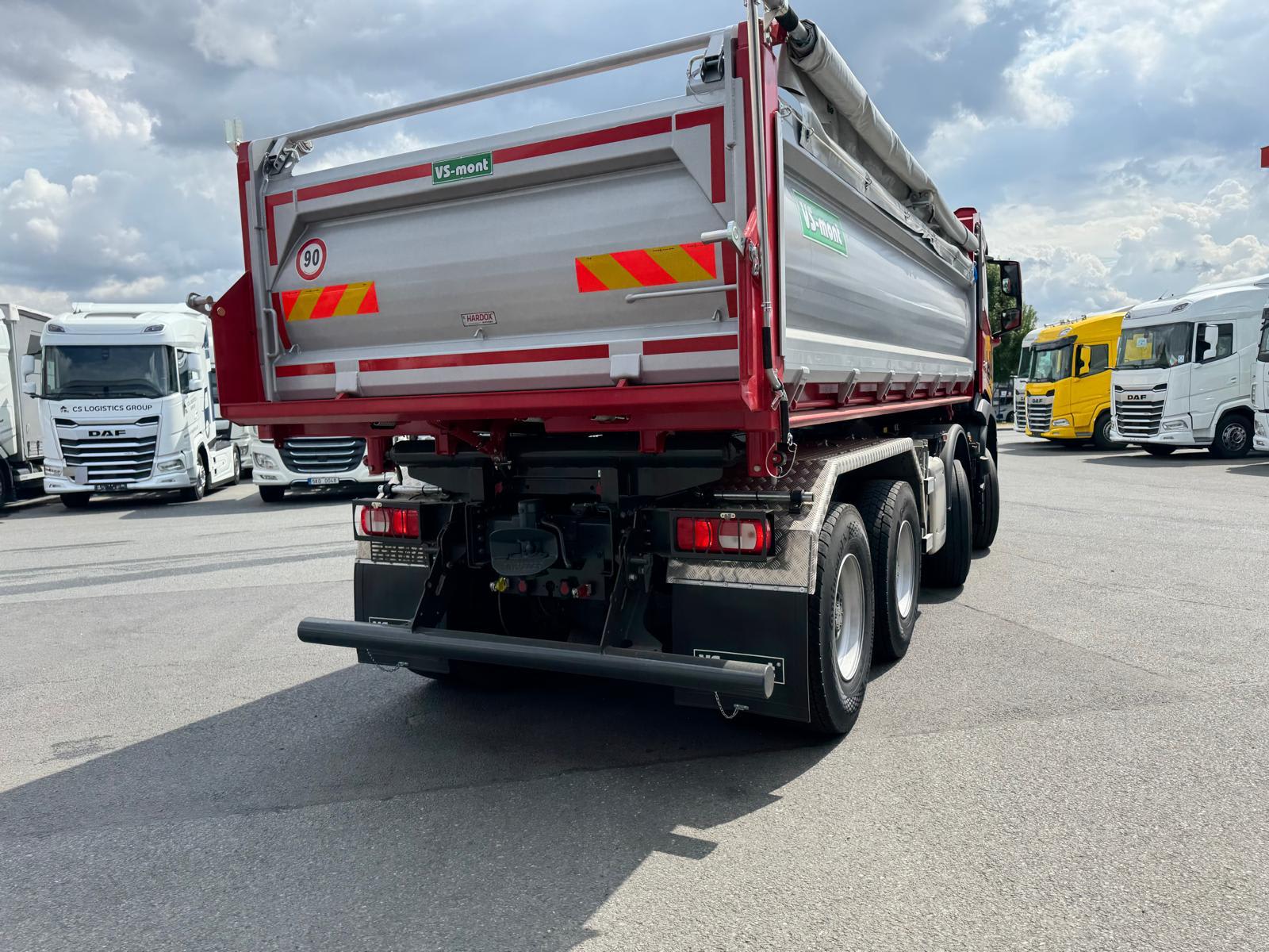 DAF XF 530 FAD 8X4 D 0