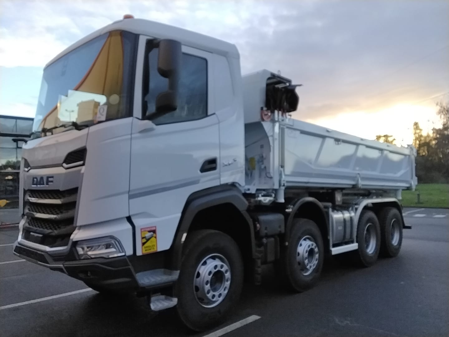 DAF XF 480 FAD 8X4 D 0