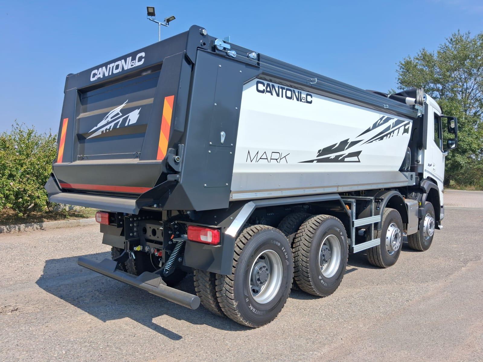 DAF XF 480 FAD 8X4 D 2