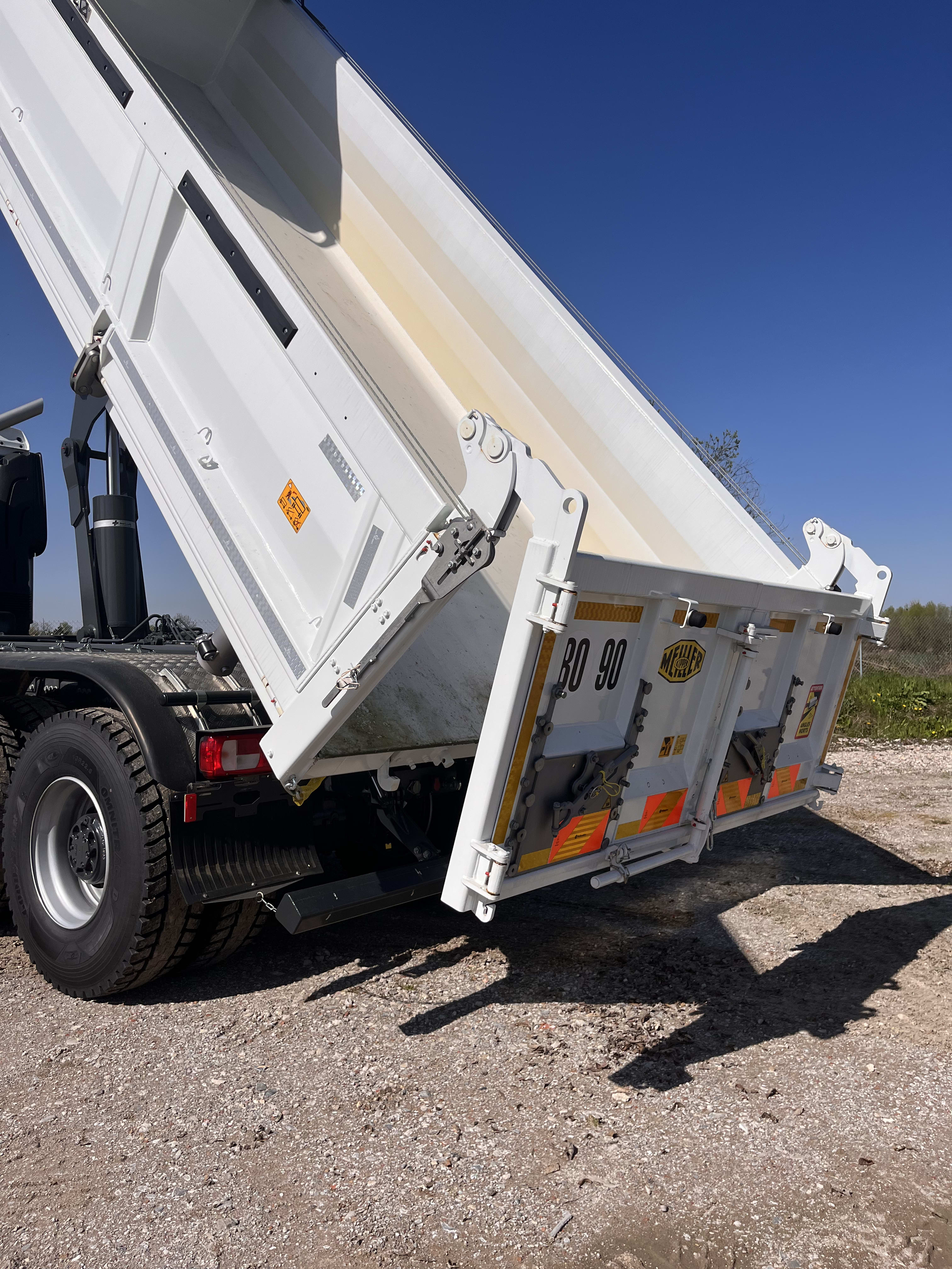 DAF XF 480 FAD 8X4 D 0