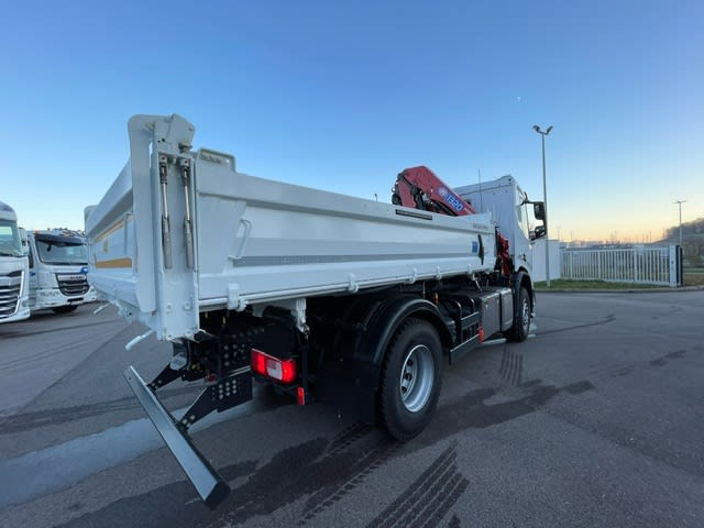 DAF XD 370 FA 4X2 23