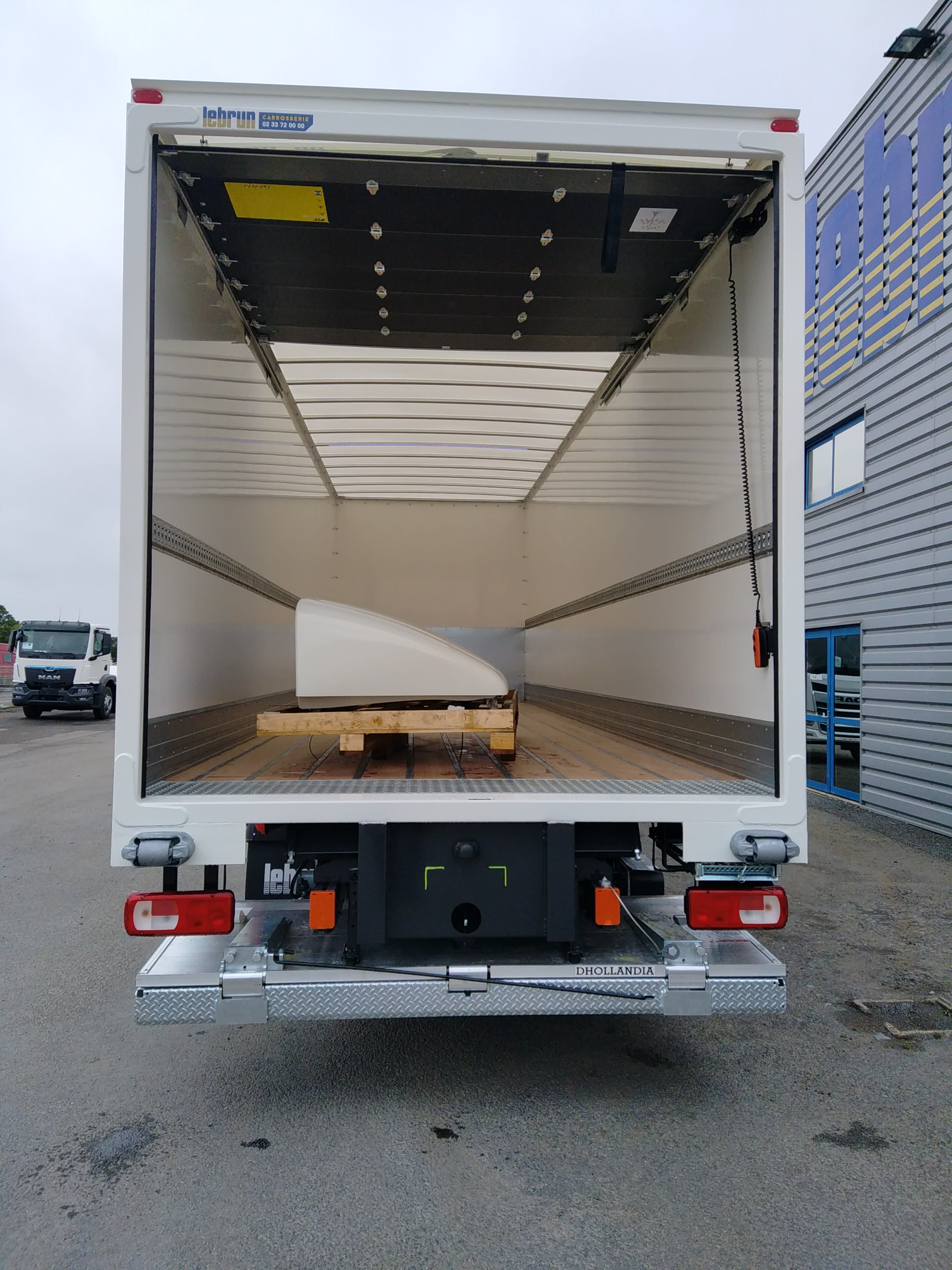 DAF XD 370 FA 4X2 0