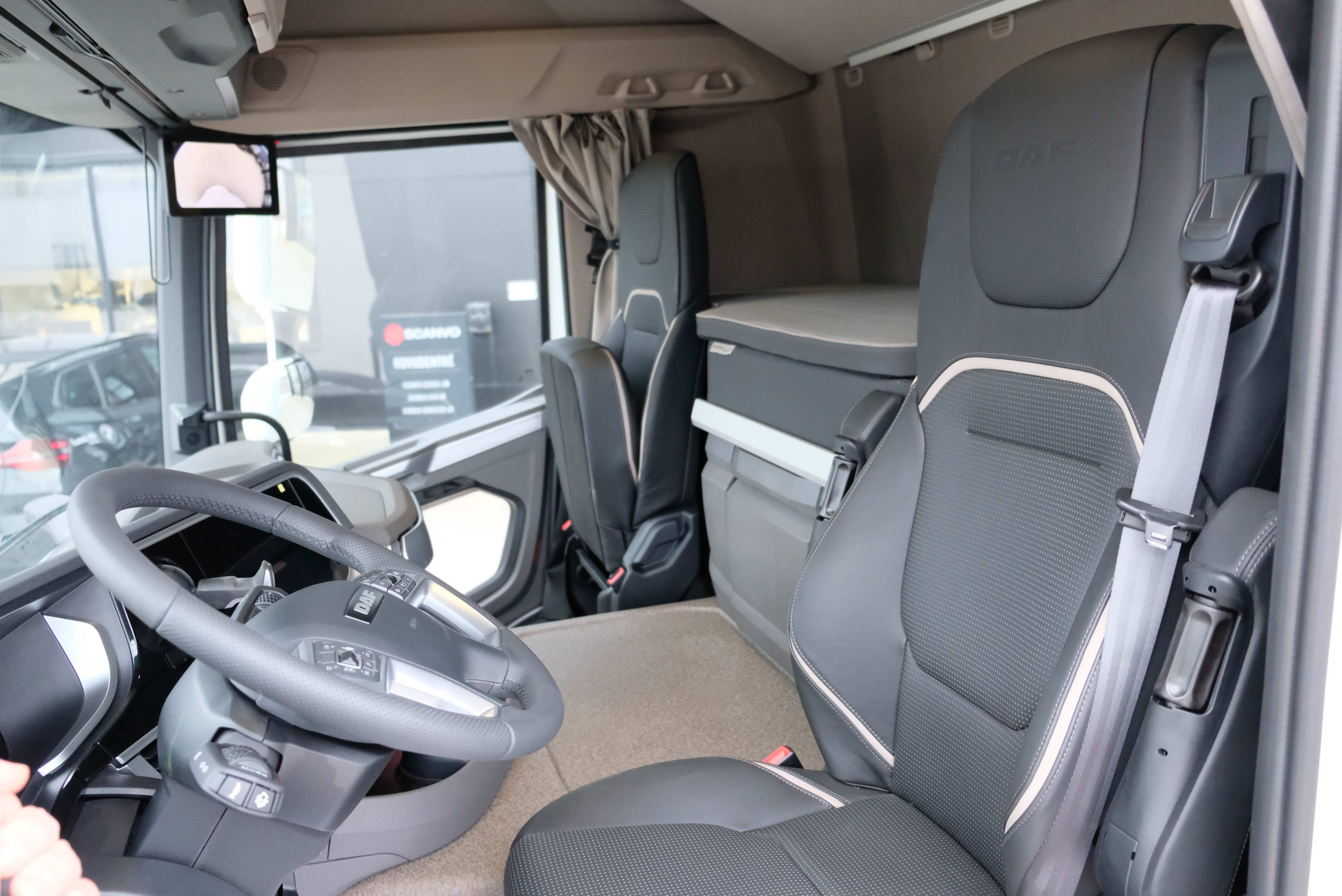 DAF XD 410 FA 4X2 4