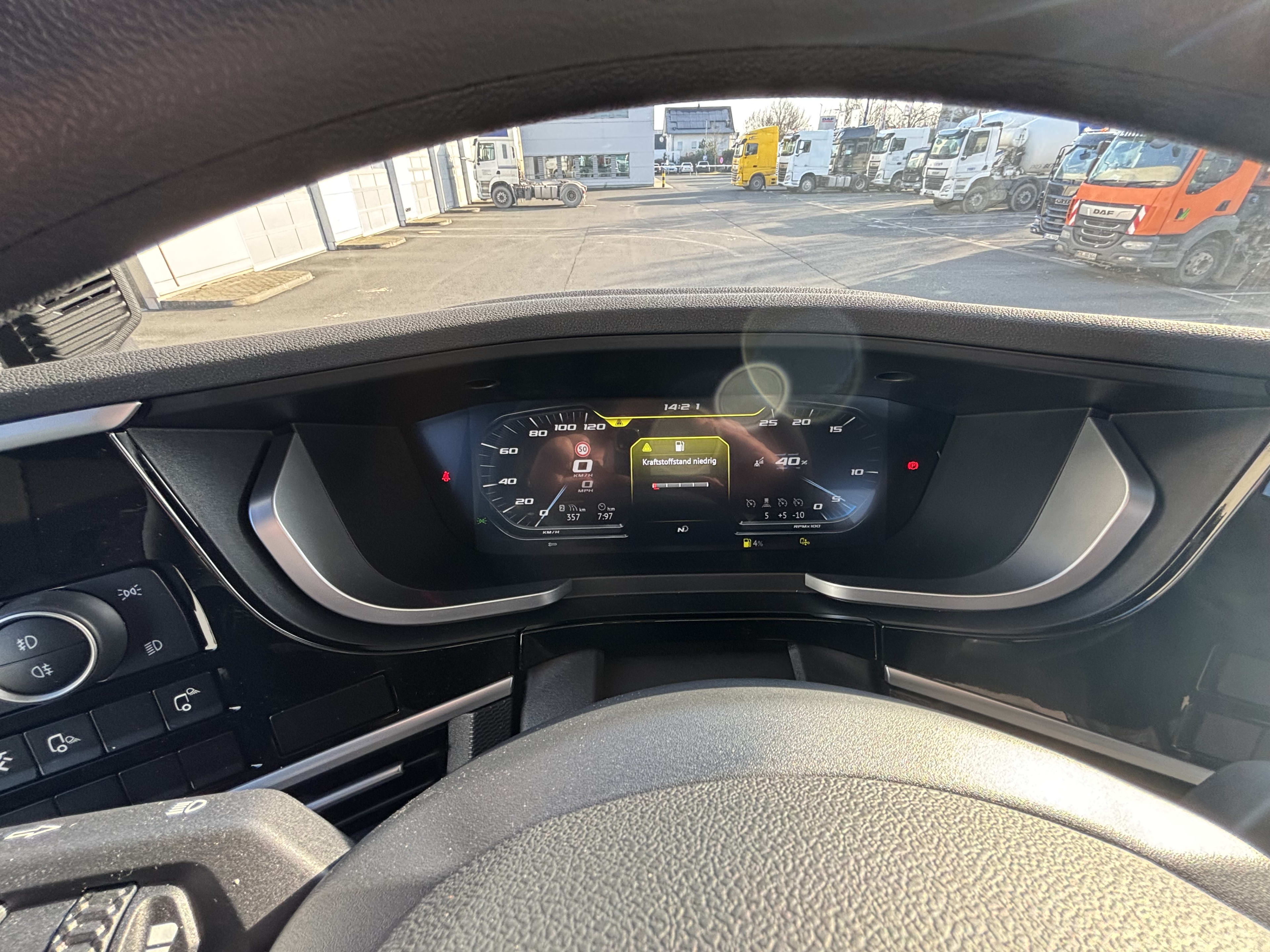 DAF XD 450 FA 4X2 22