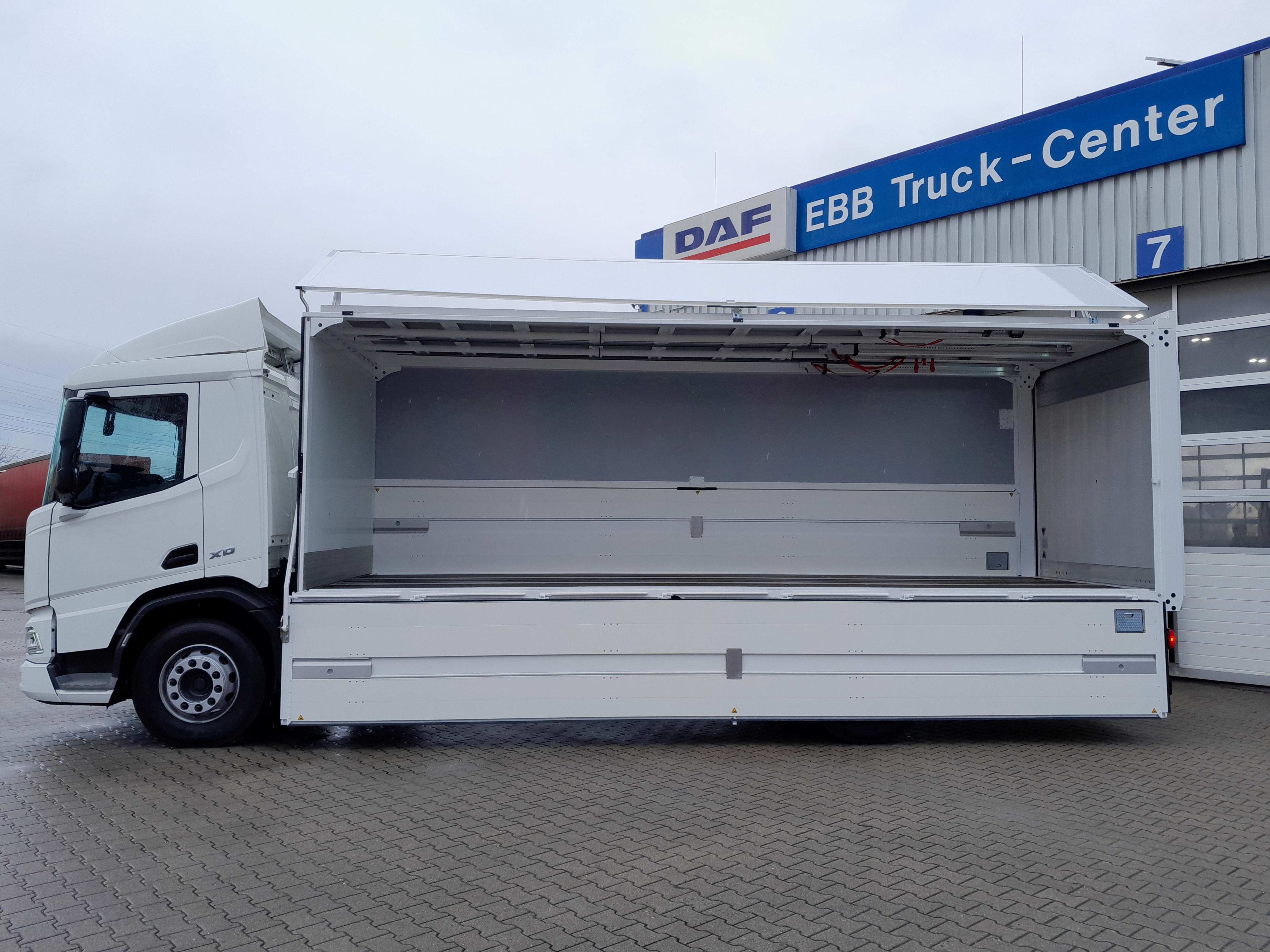 DAF XD 370 FA 4X2 0