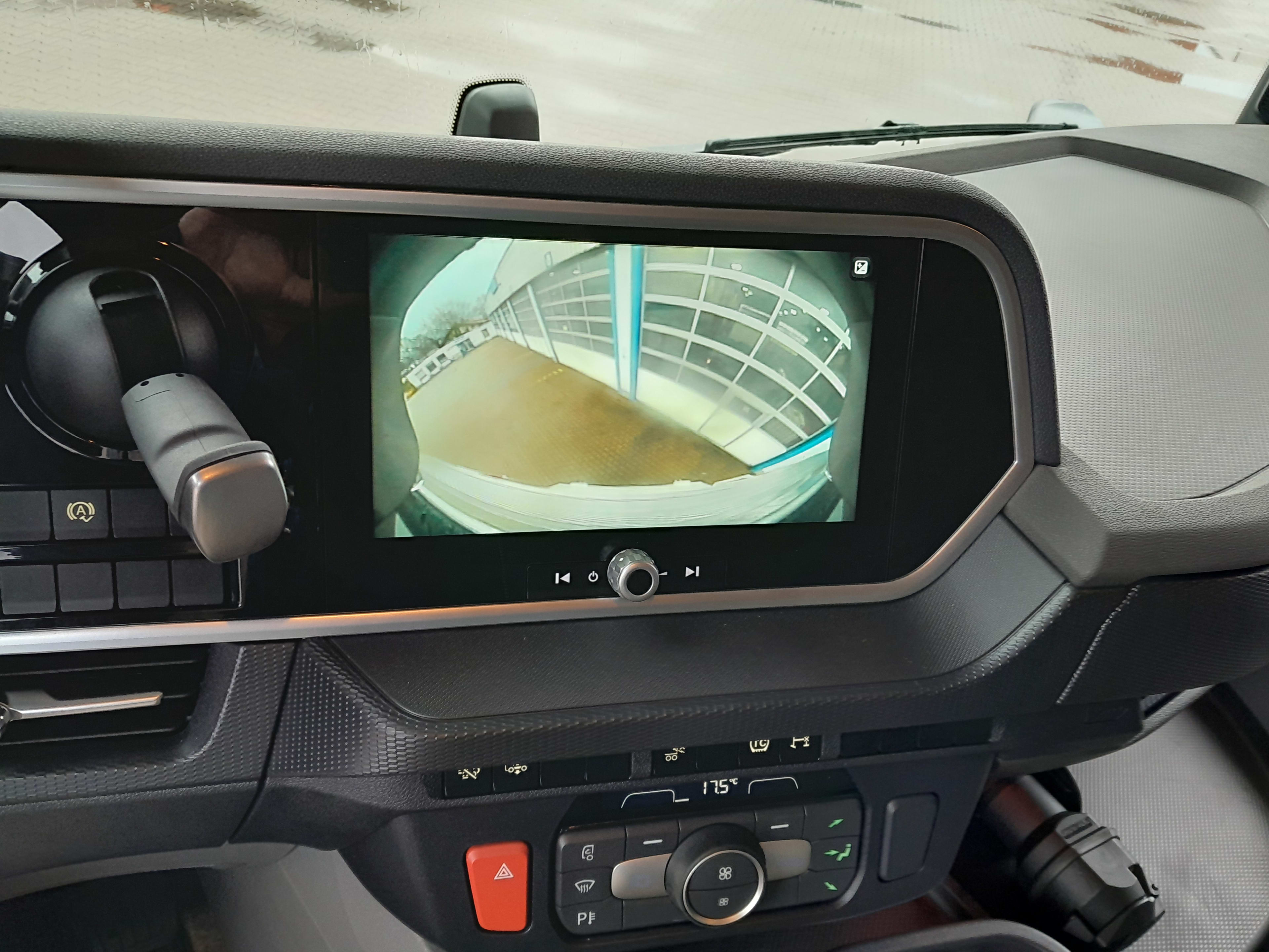 DAF XD 370 FA 4X2 32