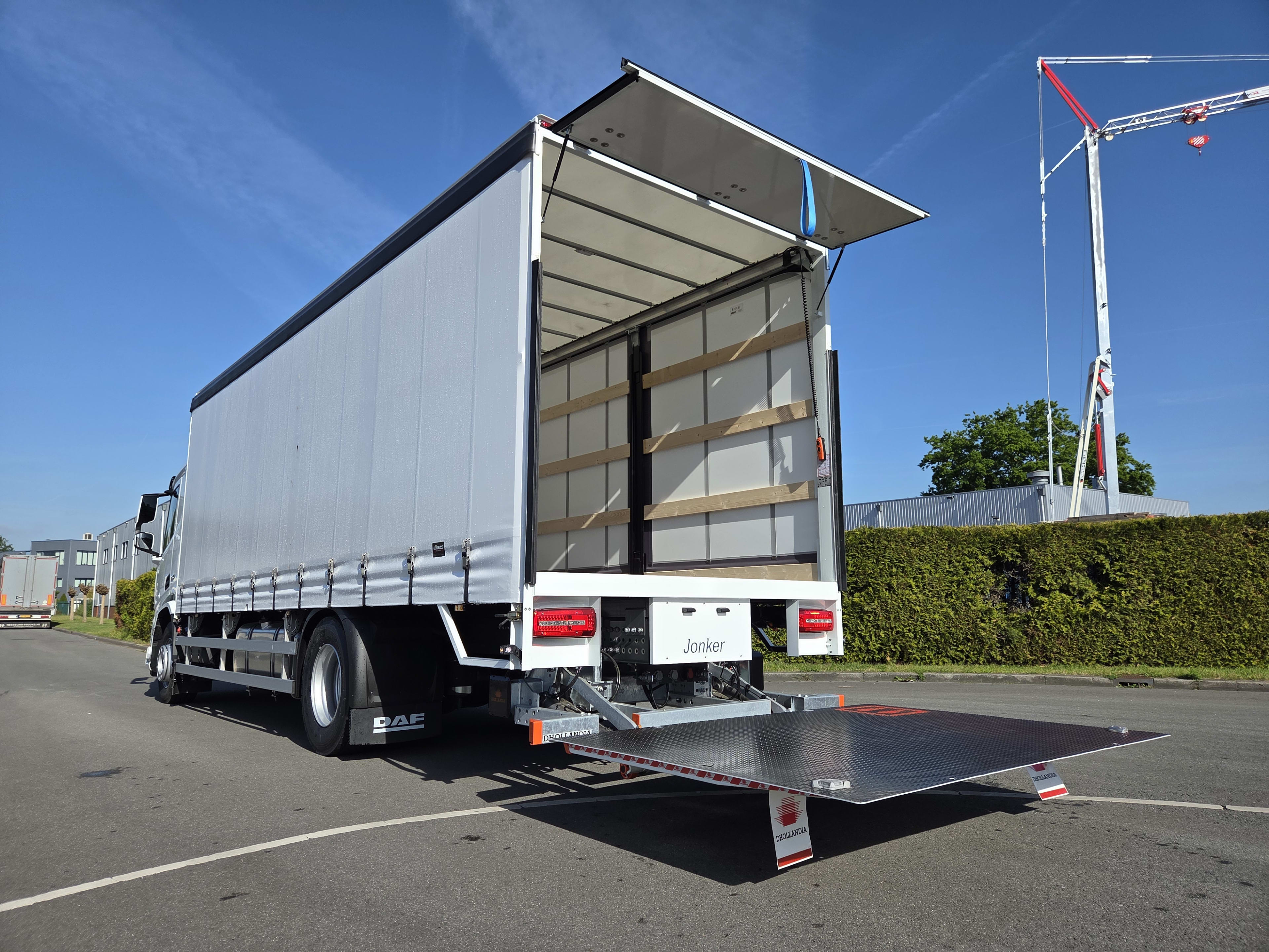 DAF XD 410 FA 4X2 4