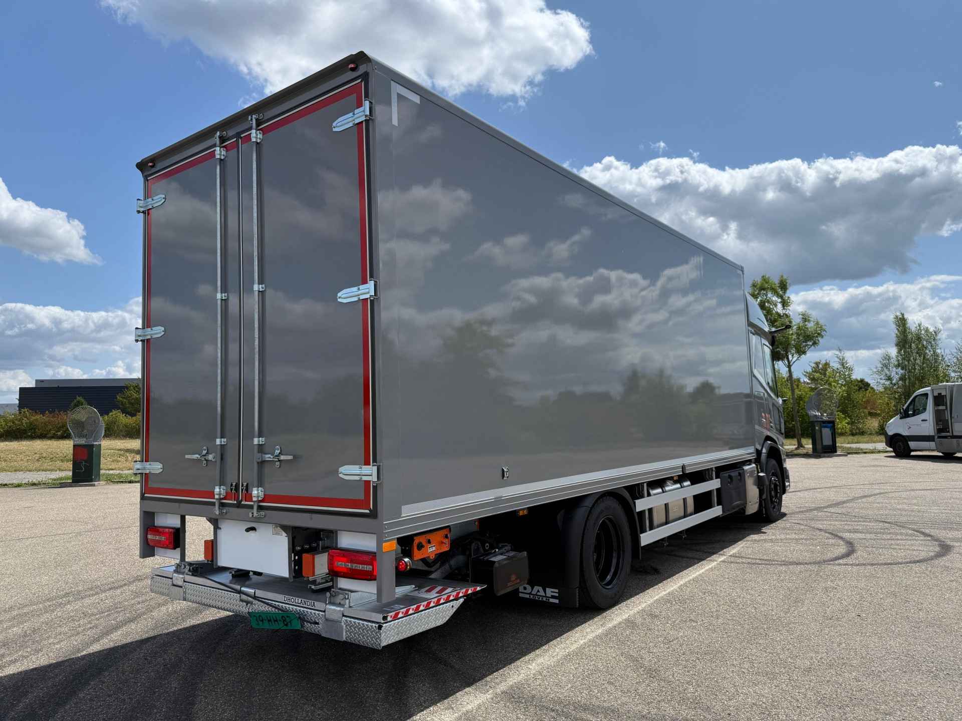 DAF XD 300 FA 4X2 0